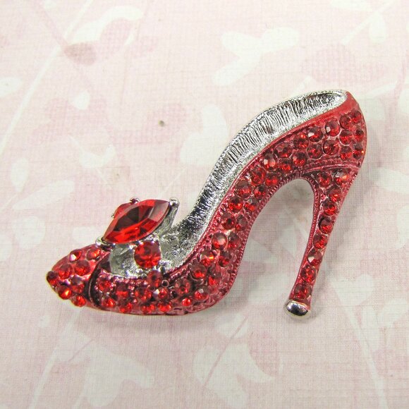 Red crystal high heel shoe brooch pin sparkling red crystal shoe pin - Picture 5 of 6
